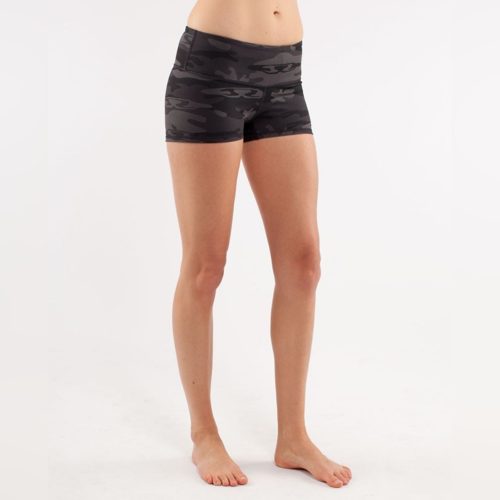 Lululemon boogie shorts
